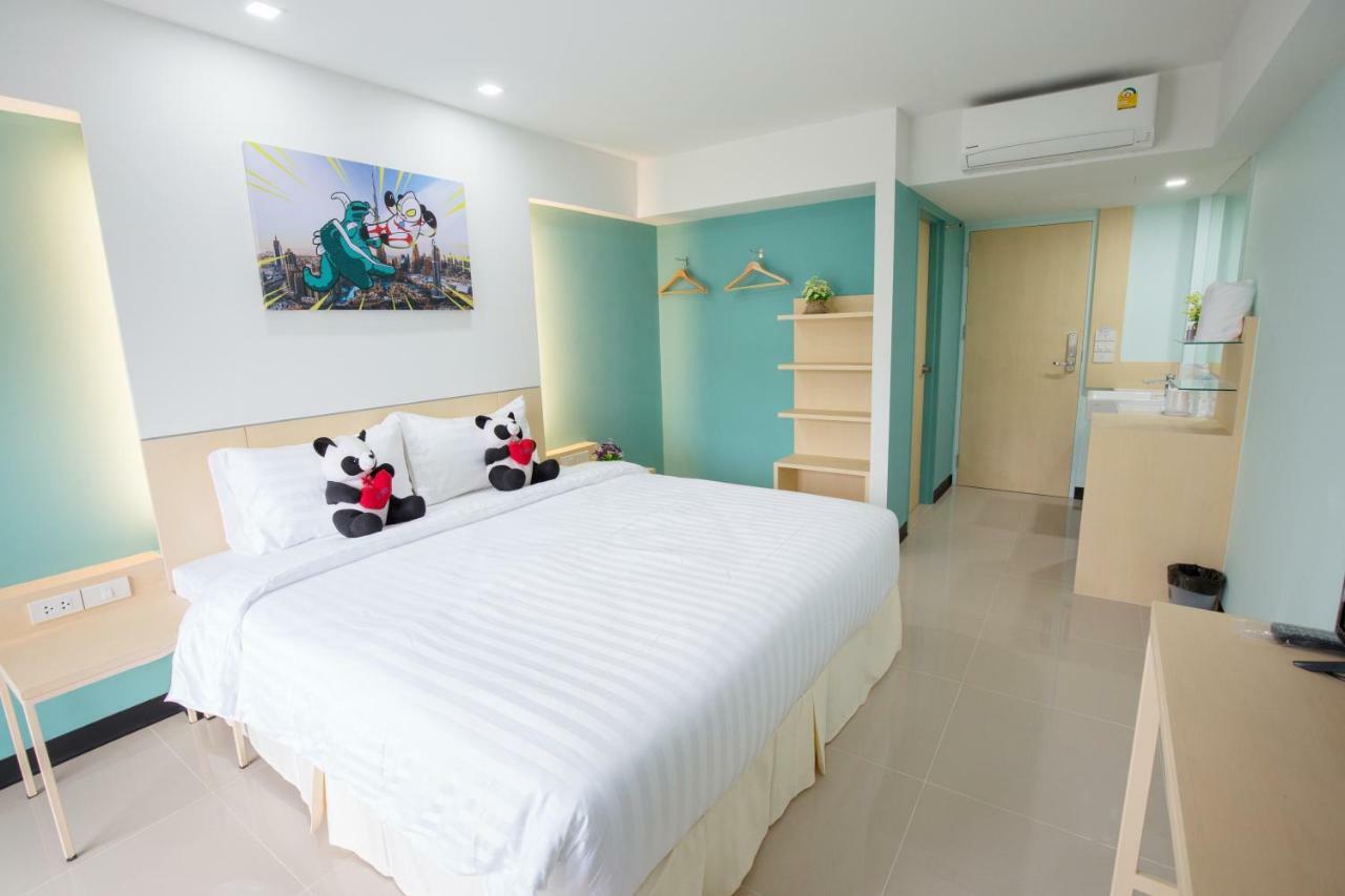 Lucky Panda Hotel Csiangmaj Kültér fotó