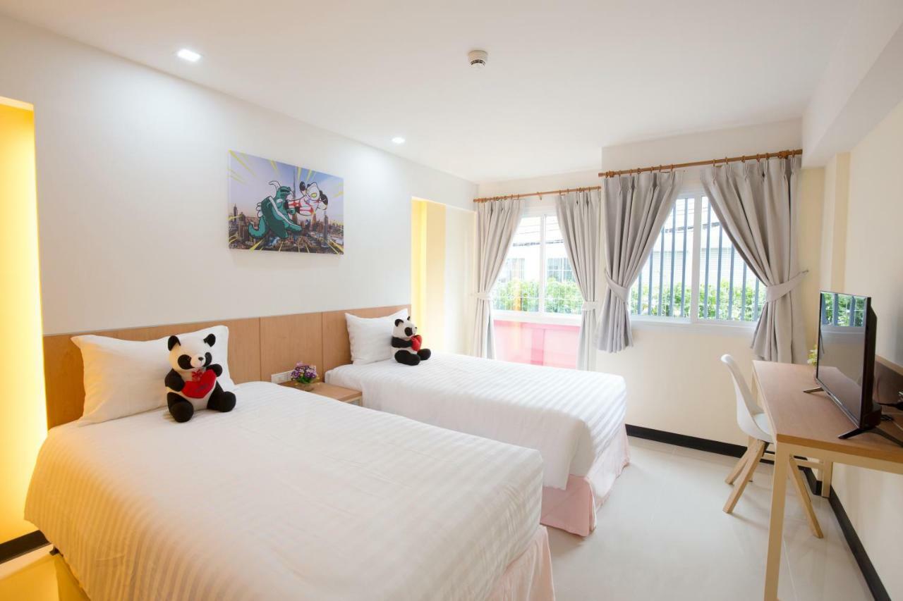Lucky Panda Hotel Csiangmaj Kültér fotó