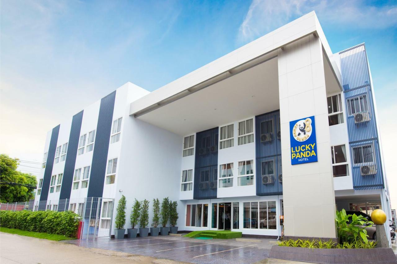 Lucky Panda Hotel Csiangmaj Kültér fotó